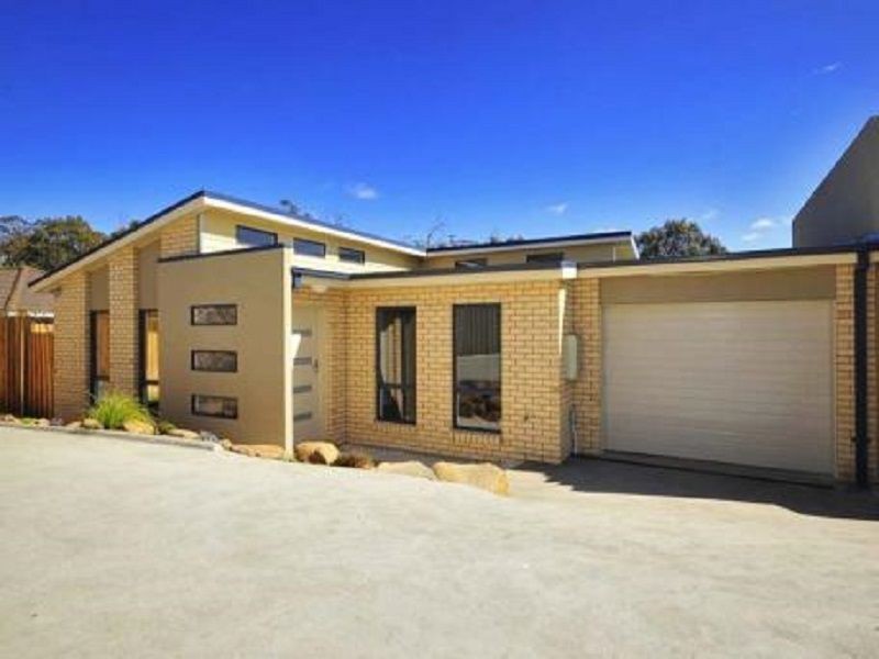 2/5 Owen Place, Summerhill TAS 7250