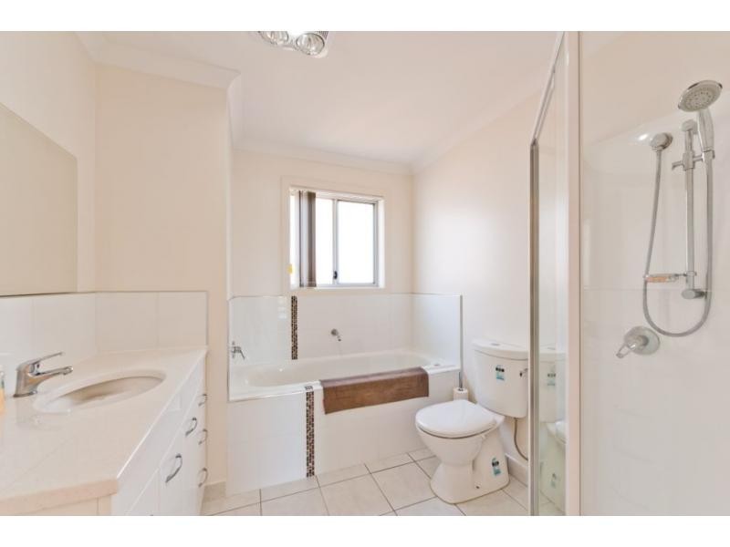 3/184 Roslyn Avenue, Blackmans Bay TAS 7052