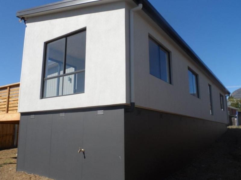 22 Tenth Avenue, West Moonah TAS 7009