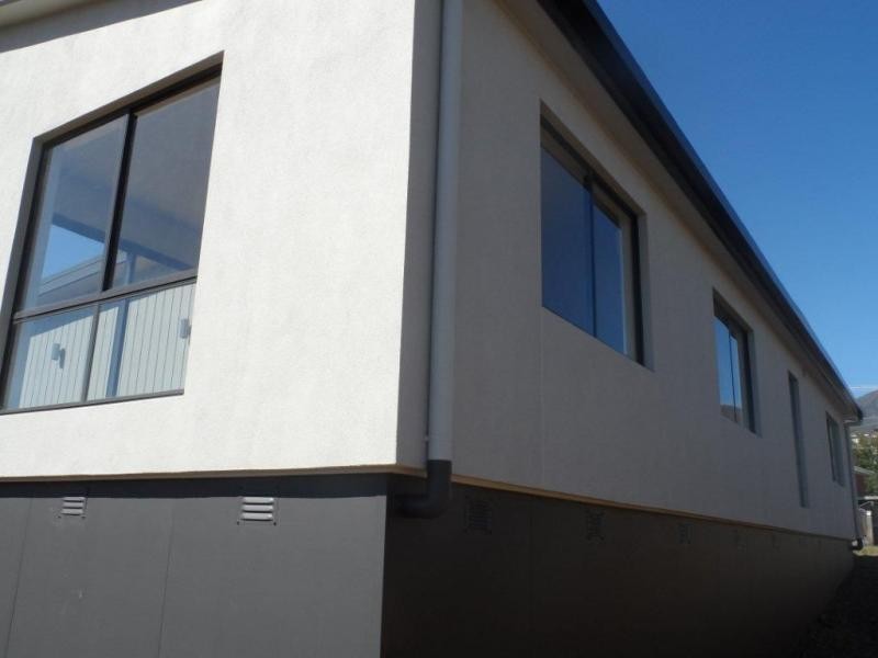 22 Tenth Avenue, West Moonah TAS 7009