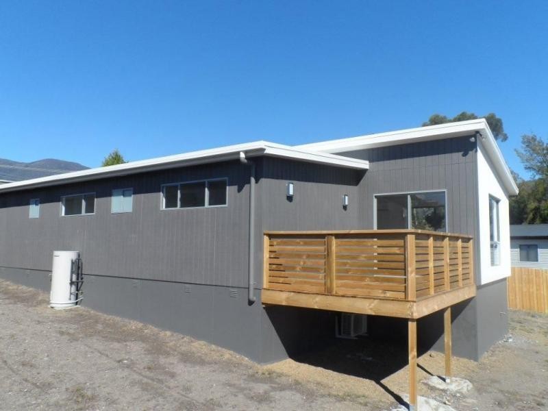 22 Tenth Avenue, West Moonah TAS 7009