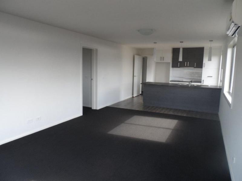 22 Tenth Avenue, West Moonah TAS 7009