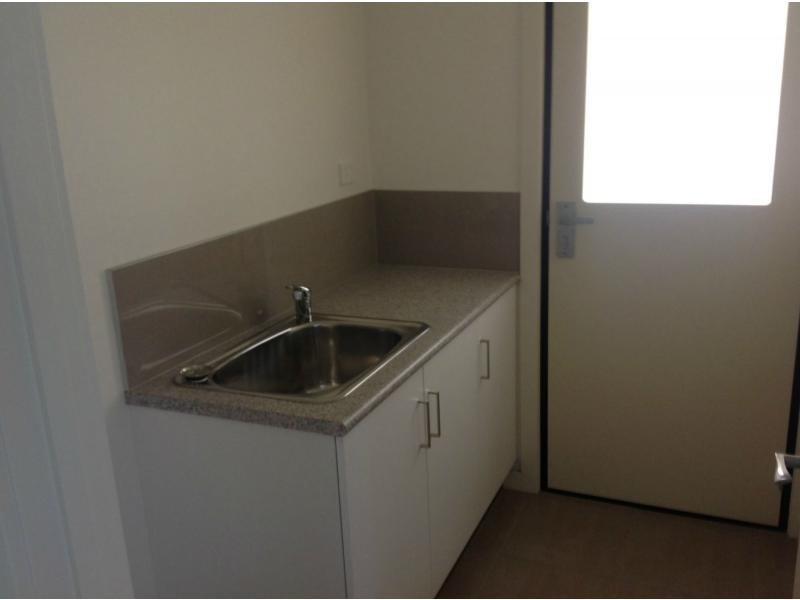 2/24 Henry Grove, Legana TAS 7277