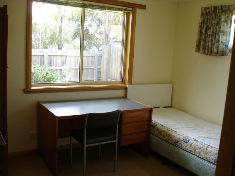 4/14 Plumer Street, Newnham TAS 7248