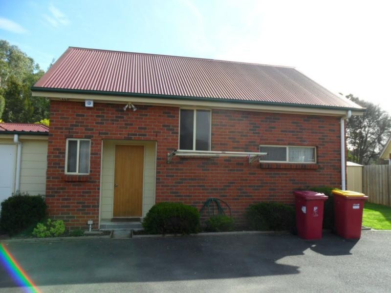 2/14 Plumer Street, Newnham TAS 7248