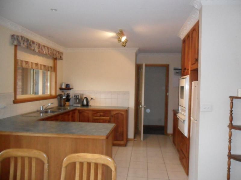 9 Kate Place, Summerhill TAS 7250