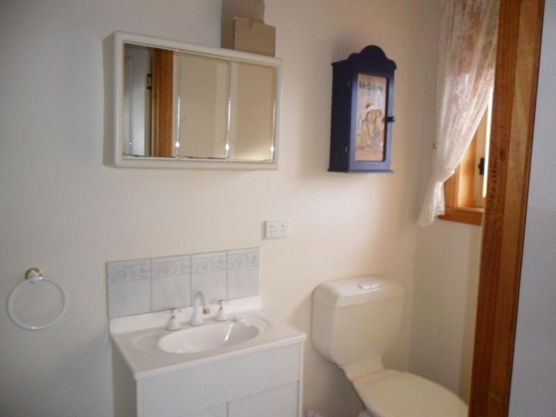9 Kate Place, Summerhill TAS 7250