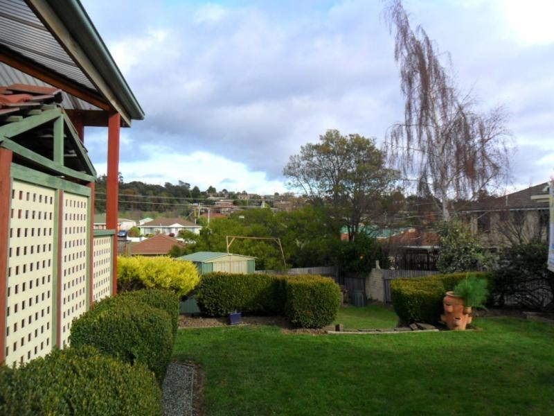 9 Kate Place, Summerhill TAS 7250