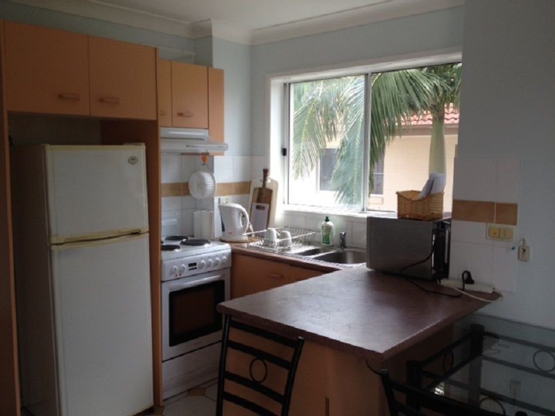 25 Markwell Avenue, Surfers Paradise QLD 4217