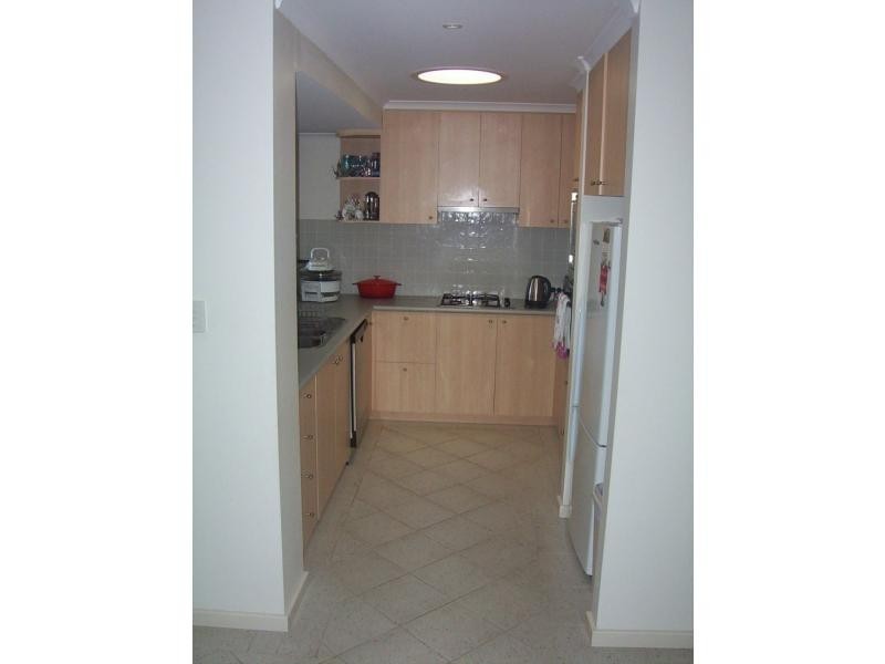 3/3 Piccolo Place, Halls Head WA 6210
