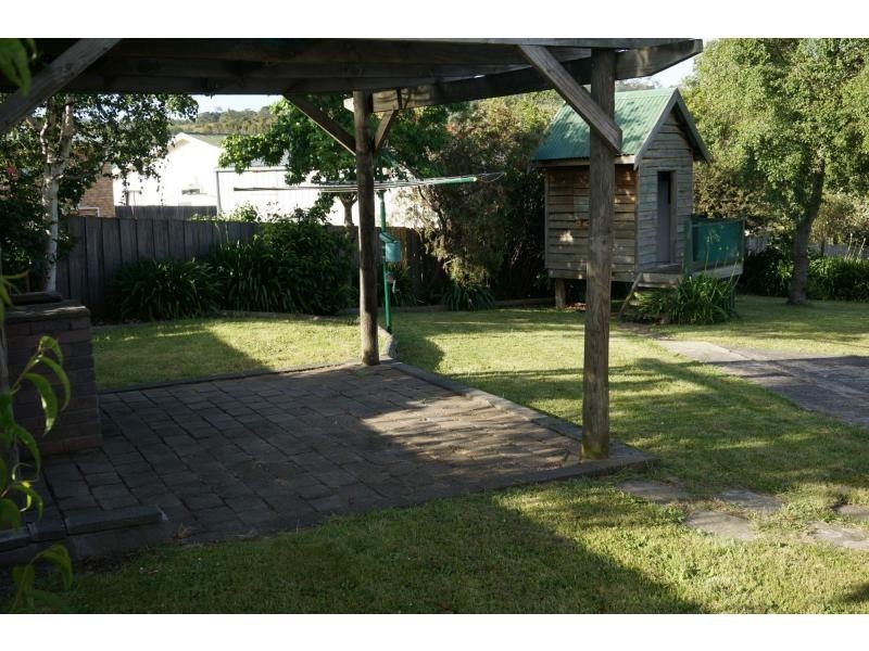 73 Paringa Avenue, Newnham TAS 7248