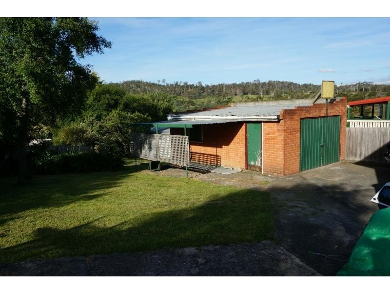 73 Paringa Avenue, Newnham TAS 7248