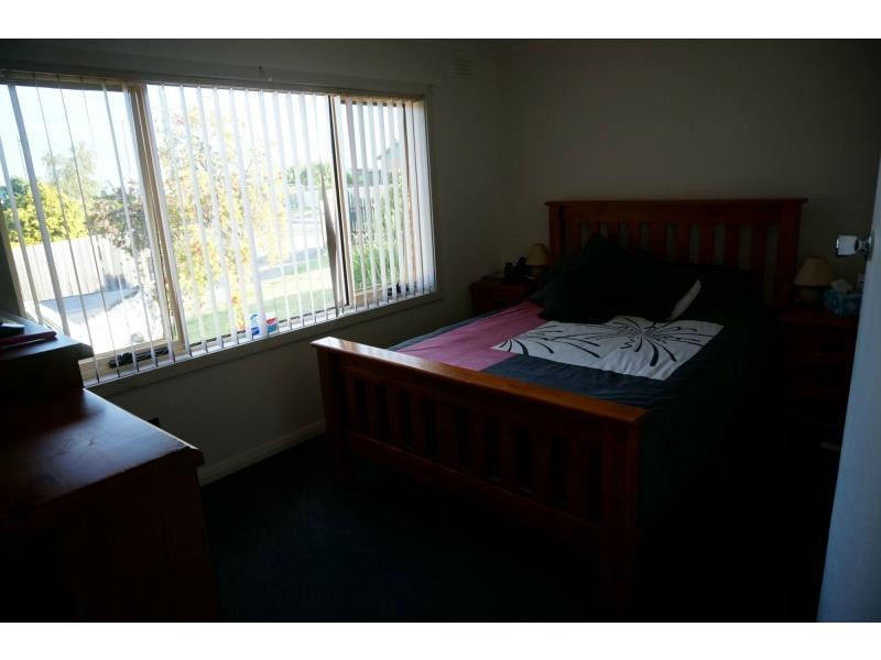73 Paringa Avenue, Newnham TAS 7248