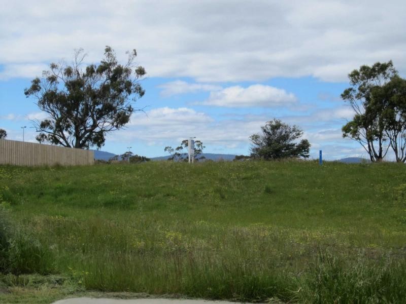 8 Beatrice Place, Bridgewater TAS 7030