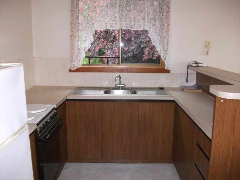 4/35-37 Snow Street, Newnham TAS 7248