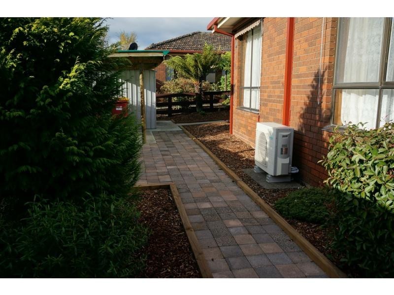 2/169 Hobart Road, Kings Meadows TAS 7249