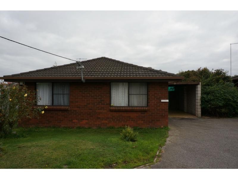 2/39 Bishops Drive, Newnham TAS 7248