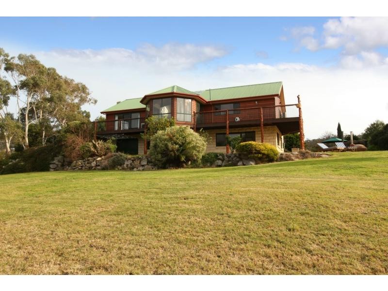 43 Harveys Farm Road, Bicheno TAS 7215