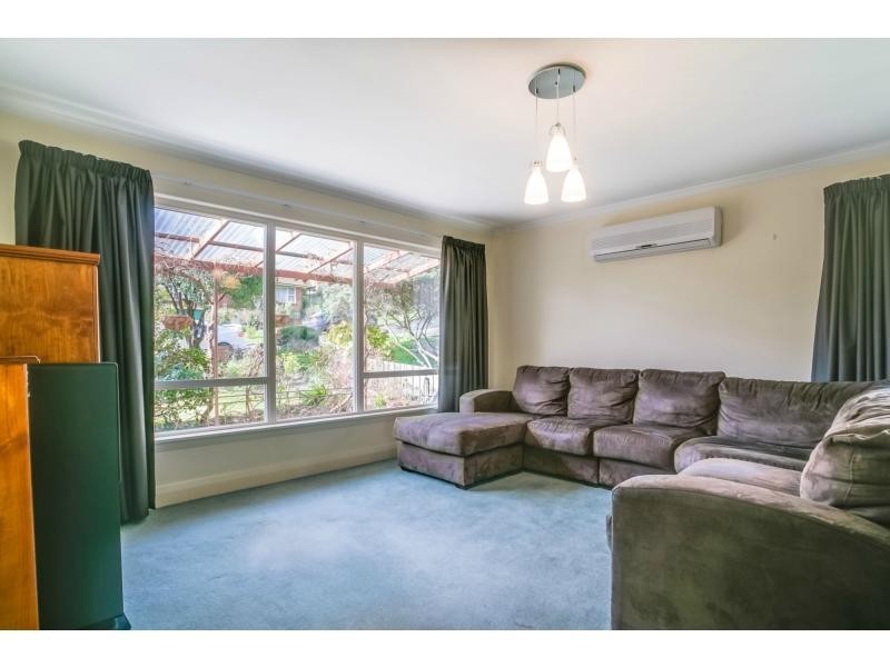 34 Veronica Crescent, Norwood TAS 7250