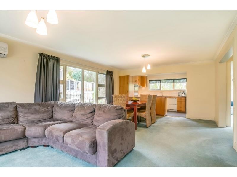 34 Veronica Crescent, Norwood TAS 7250