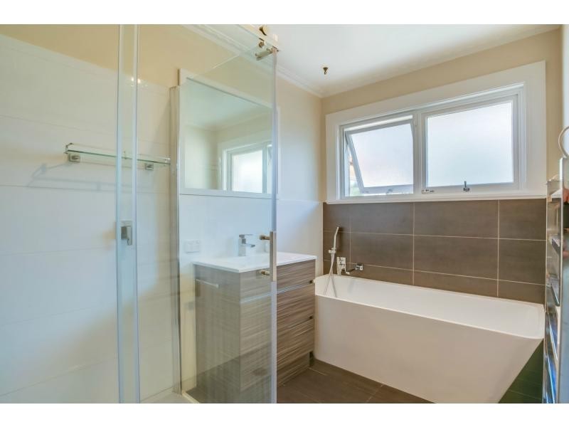 34 Veronica Crescent, Norwood TAS 7250