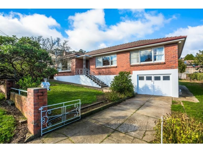 9 Garden Grove, South Launceston TAS 7249