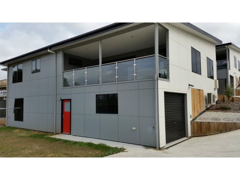 2/27 Henry Grove, Legana TAS 7277