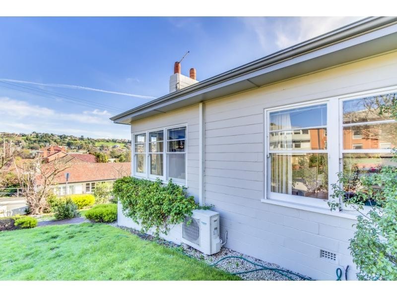 16 Amy Road, Newstead TAS 7250