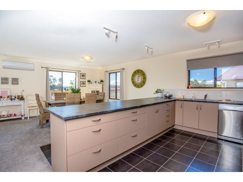 6 Belt Drive, Prospect Vale TAS 7250