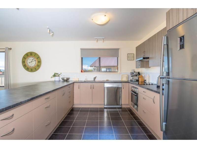 6 Belt Drive, Prospect Vale TAS 7250