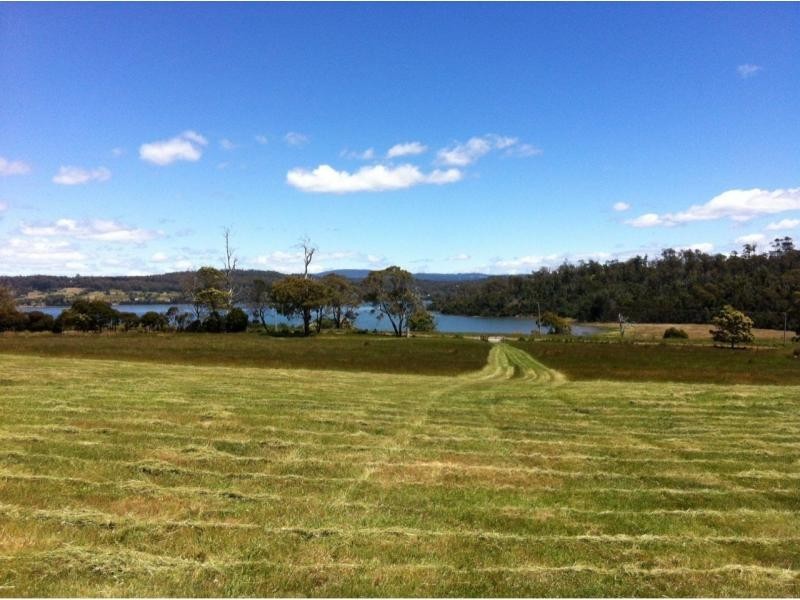 588 Craigburn Road, Hillwood TAS 7252