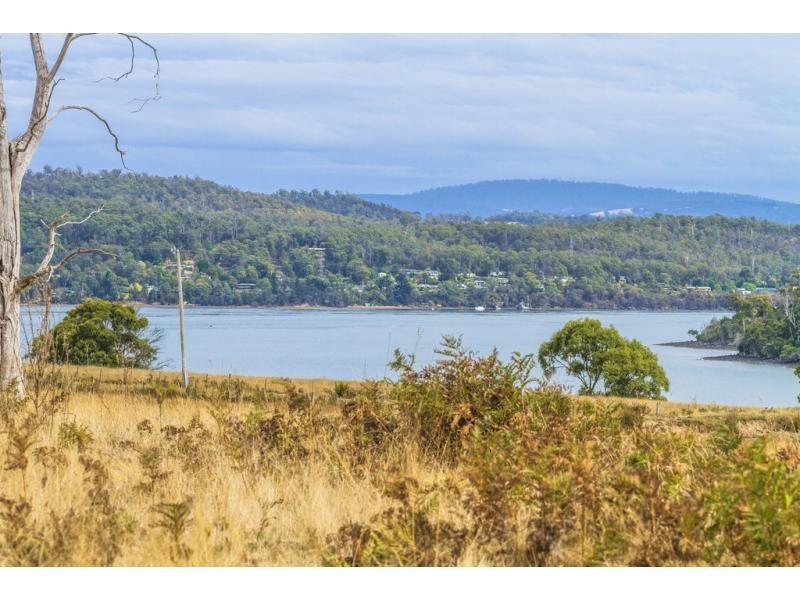 588 Craigburn Road, Hillwood TAS 7252