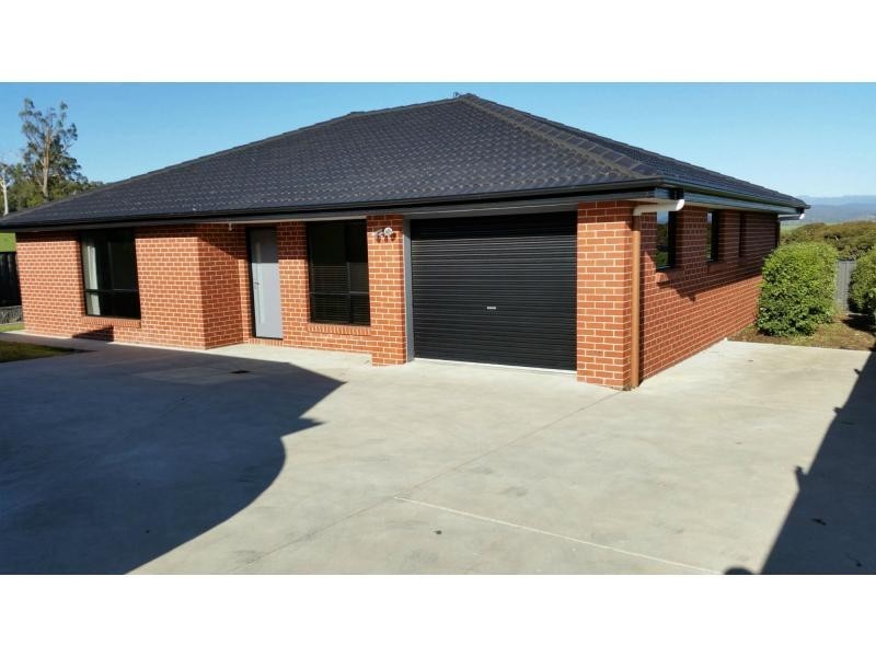 2/6 Lovely Banks Court, Legana TAS 7277