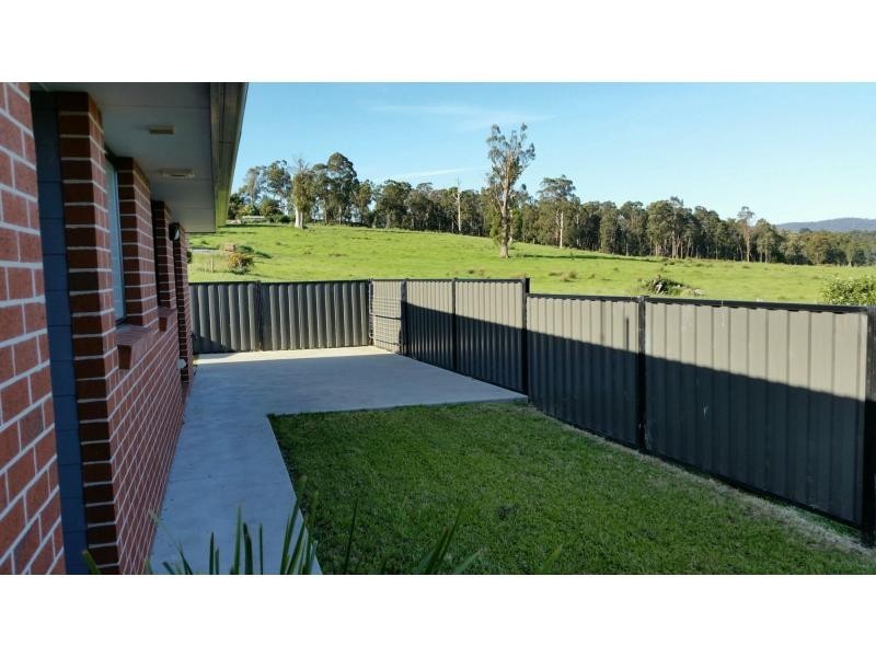 2/6 Lovely Banks Court, Legana TAS 7277