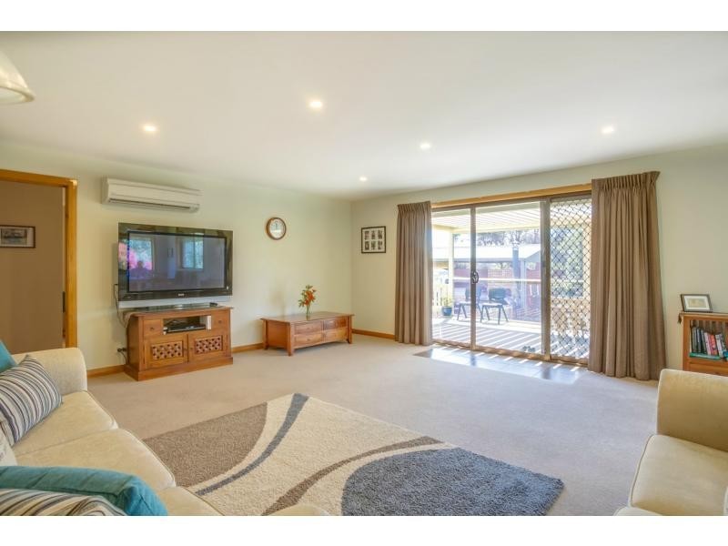 32 Main Road, Exeter TAS 7275