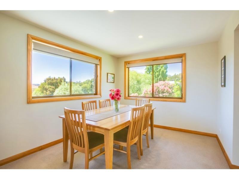 32 Main Road, Exeter TAS 7275