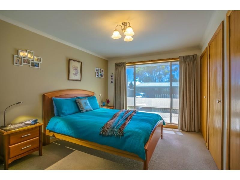 32 Main Road, Exeter TAS 7275