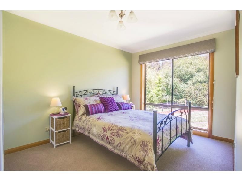32 Main Road, Exeter TAS 7275
