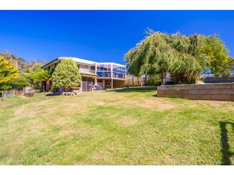 32 Main Road, Exeter TAS 7275