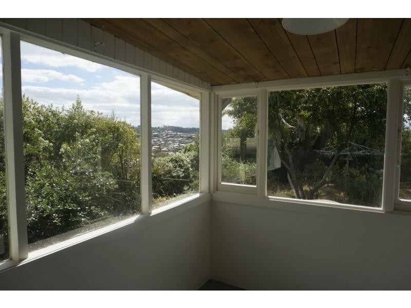 25 Quarantine Road, Kings Meadows TAS 7249