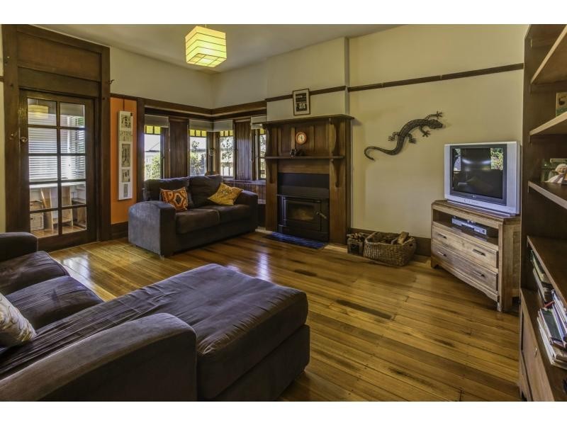 1 Luck Street, Mowbray TAS 7248