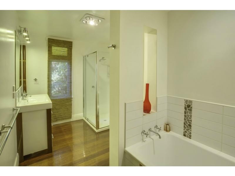1 Luck Street, Mowbray TAS 7248