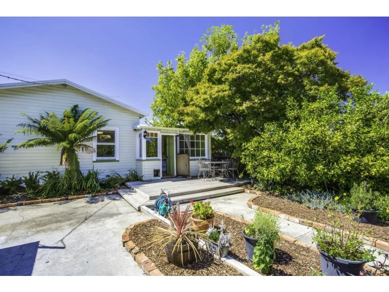 1 Luck Street, Mowbray TAS 7248