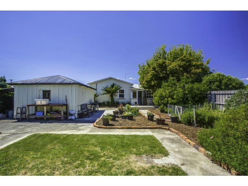 1 Luck Street, Mowbray TAS 7248