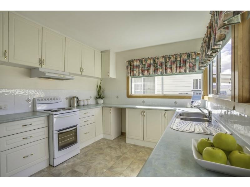 23 Joffre Street, Mowbray TAS 7248