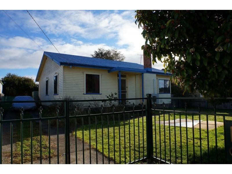 22 Sturt Crescent, Mayfield TAS 7248