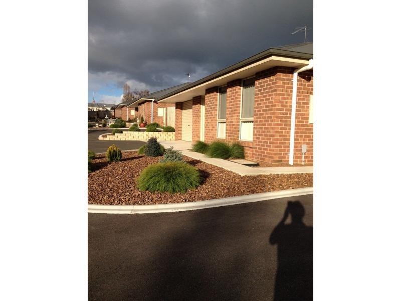 Unit 1/25A Adelaide Street, Westbury TAS 7303