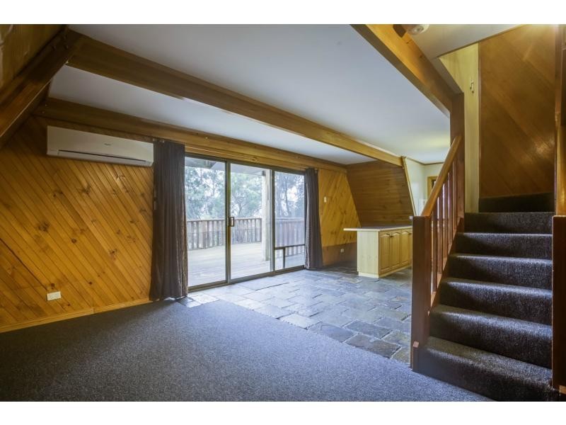 12 Lanena Crescent, Lanena TAS 7275
