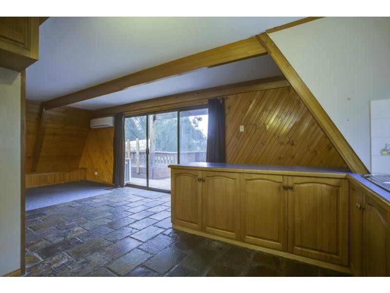 12 Lanena Crescent, Lanena TAS 7275