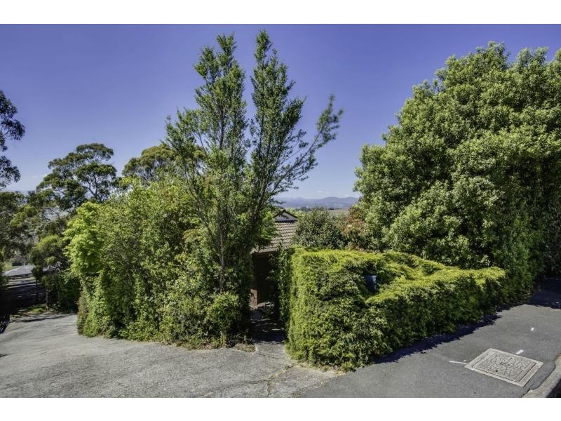 4 Lorne Street, Youngtown TAS 7249